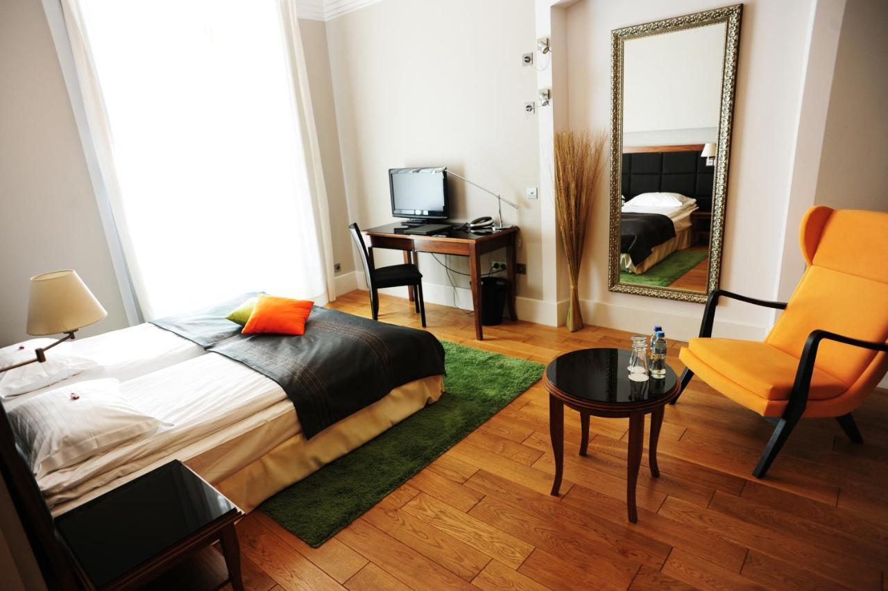 Hotel Zamek Люблінєц Екстер'єр фото