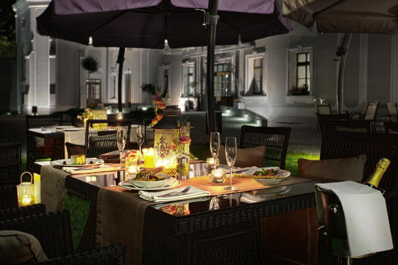 Hotel Zamek Люблінєц Екстер'єр фото